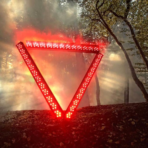 enter shikari a flash flood of colour