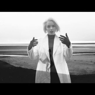 emika flashbacks