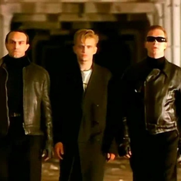the communards dont leave me thi