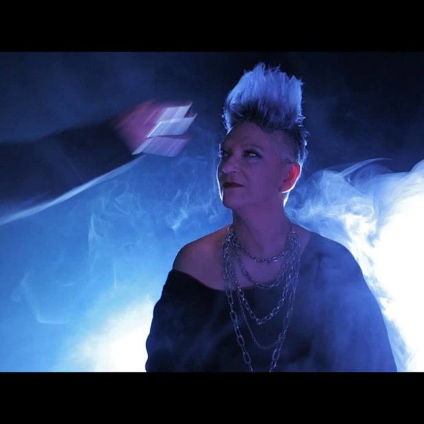 Desireless And Operation Of The Sun Un Seul Peuple