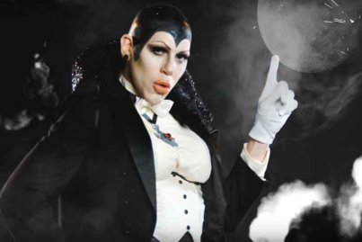 Sharon Needles - Dracula