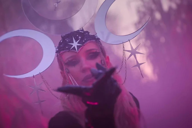 Agnis - Wicked Witch