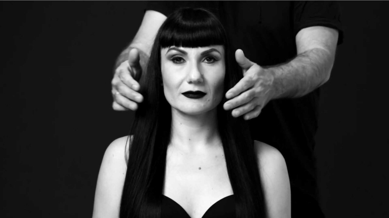 Black Nail Cabaret - No Gold