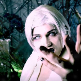 Dead Lights - Ice Queen