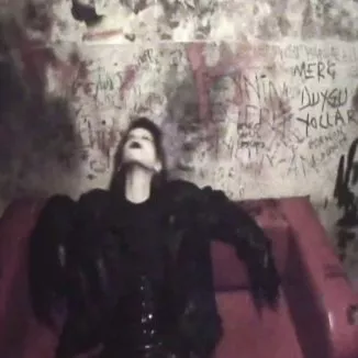 Elz And The Cult - Horrified