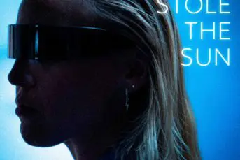 Henrikes - Somebody Stole The Sun