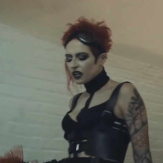 I Ya Toyah - Death's Kiss