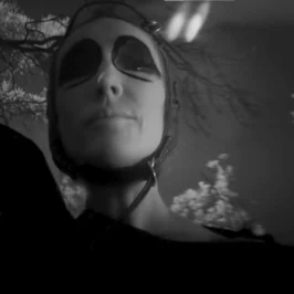 IAMX - Artificial Innocence