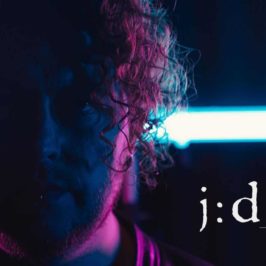 J:Dead - Hold Tight
