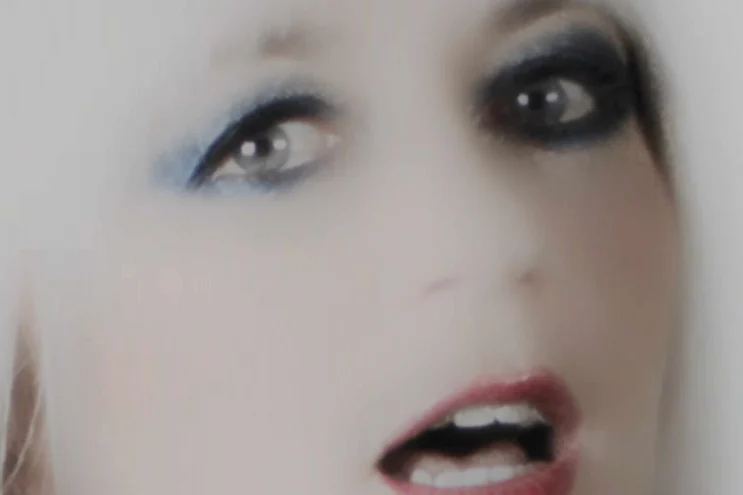 Ladytron - Sing