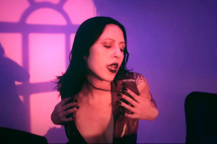 Lingua Erotica - Gravity