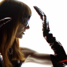 Maggie Luv - Set My Heart On Fire