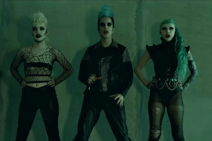 Ras Bolding - Turn Me On