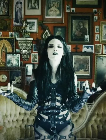 Sammi Doll - AN OM IE