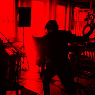 Seadrake – Synth supergroup feat. Ginger Khan (Ex-Priest)