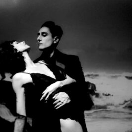 Straight Razor - The Curse